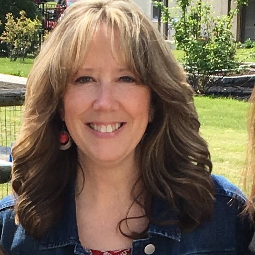 Meet your Posher, Dolores